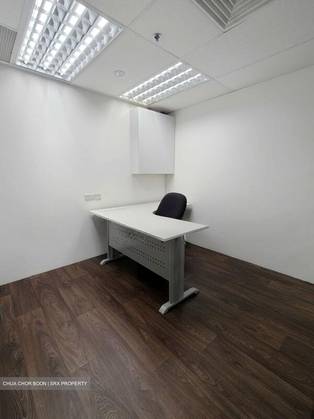 International Plaza (D2), Office #515220171